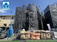 西鉄バス早良妙見西口停まで徒歩1分、野芥小学校まで徒歩5分の住環境＾＾通勤や通学に便利ですね。