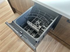 炊事時間を大幅に短縮できる食器洗浄乾燥機付き＾＾食器を洗う手間が減るので家族とのコミュニケーションの時間や自分の時間が増えますね。