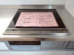 3種類の料理が同時に調理できる、3口ガスコンロ。