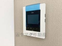 TVモニター付きインターフォン。