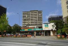 ドラッグセイムス　福岡梅光園店まで徒歩8分