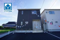省エネ、安全性を実感できるオール電化住宅。毎日のお料理やバスタイムが楽しみになりますね。お気に入りの家具とインテリアで素敵な部屋を作りましょう。
