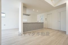 キッチンから会話が弾みそうなダイニングです。お友達や親せきをお招きするのも楽しみになりますね＾＾