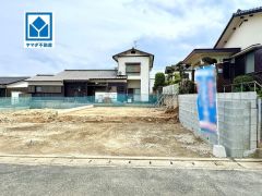 A号棟 小学校が徒歩7分以内。通学の負担が少なく、お子様も安心して通える環境
