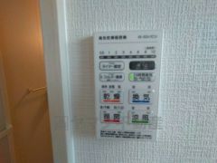 冬場のヒートショック対策、梅雨や花粉の時期には洗濯物の乾燥に。一年中活躍できる浴室暖房乾燥機です＾＾