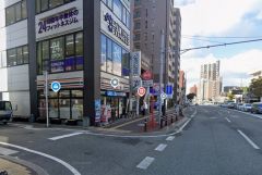 セブンイレブン福岡藤崎駅前店