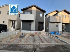 現地（2025年10月）撮影。石丸小学校徒歩5分＾＾お気に入りの家具とインテリアで素敵な部屋を作りましょう。