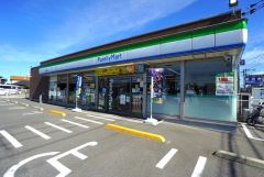 ファミリーマート　糸島加布里