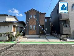 小・中学校が徒歩10分以内。通学の負担が少なく、お子様も安心して通える環境
