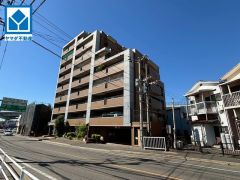 R8年6月リフォーム完了しました。 スーパーやコンビニなども近く周辺環境充実。快適でゆとりのある生活空間で新生活を始めましょう＾＾