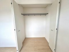 クローゼット付きなので、すっきりと整理整頓でき気持ちよく過ごせますね＾＾