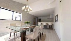 画像はCGによるイメージです。 家族が集まる開放的なリビング。思い思いの時間を過ごしたり食事をしたり、素敵な団らんの場になりますね。