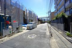 北側約5.7ｍの公道に面しています＾＾