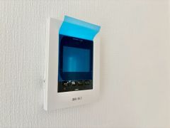 防犯性もばっちり、TVモニター付きインターホン完備。
