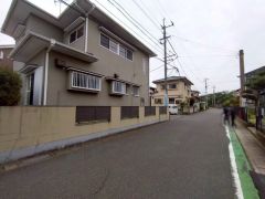 前面道路。