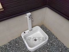 あると便利な外水栓。ガーデニングに、洗車に、泥遊びやペットの散歩の後に。