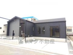 カースペースは2台分。