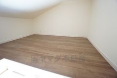 大容量の小屋裏収納付き＾＾