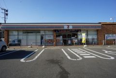 セブンイレブン　福岡友丘3丁目店