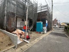 大型車の通行が少なく、騒音や振動が少ないので静かで快適な生活を送れます。