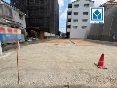 スーパーやコンビニなども近く周辺環境充実。快適でゆとりのある生活空間で新生活を始めましょう＾＾