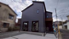 周辺環境充実。イオンスタイル笹丘（徒歩12分）。金山小学校（徒歩11分）＾＾