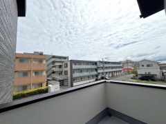 バルコニーからの眺望です。