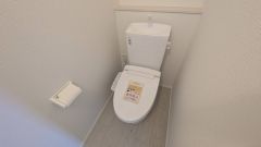 ウォシュレット付トイレです。