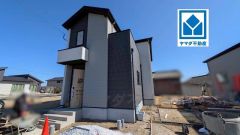 完成しました。内覧受付中です。ご予約お待ちしています。 西区太郎丸に新築2棟誕生。 1号棟はLDK18帖。フリースペースには収納付き＾＾