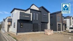 4LDK。 吹抜けデザインで明るく開放的なお家です＾＾