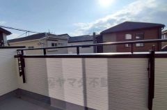 バルコニーに面していて日当たりがよく、寝室としての利用もおすすめです＾＾