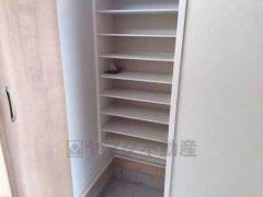 玄関にはシューズボックスとは別にSIC付き。