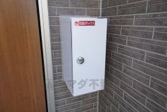 同仕様写真。現況と異なる場合は現況を優先します。明るい玄関です。