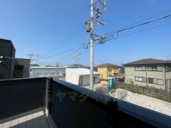 2階バルコニーからの眺望です。前面に遮るものがなく景色を一望できます。