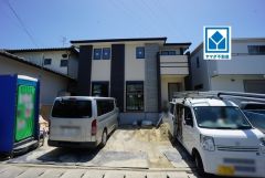 一戸建ての多いエリア。落ち着いた雰囲気で快適な生活を送れます。快適でゆとりのある生活空間で新生活を始めましょう^^