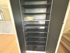 大容量のシューズボックス付き