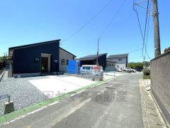 前面道路は4メートル