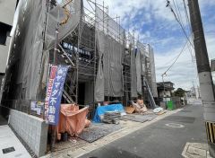 南西側道路につき、日当たり・開放感良好