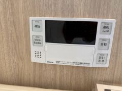 マイクロバブル機能付きの給湯リモコン　ワンタッチでお湯張りができ、毎日のバスタイムを快適にサポートします＾＾