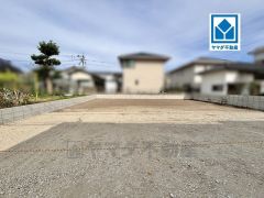 1号棟　小・中学校が徒歩10分以内。通学の負担が少なく、お子様も安心して通える環境