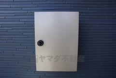 オシャレなポストです。