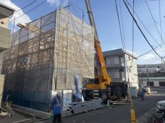 外環状線から一本入った住宅街＾＾