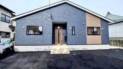 南側約4ｍの公道に面しています。