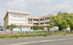 北川副小学校