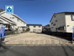 現地（2025年10月13日）撮影。大原小学校徒歩8分、スーパーやコンビニなども近く周辺環境充実。快適でゆとりのある生活空間で新生活を始めましょう^^