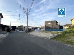 前面道路。