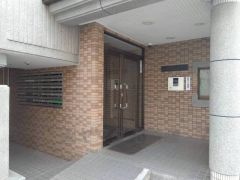 マンションエントランス