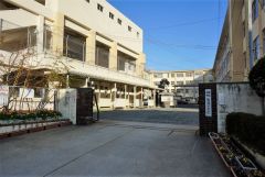賀茂小学校