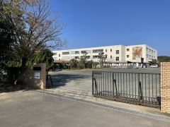 志摩中学校