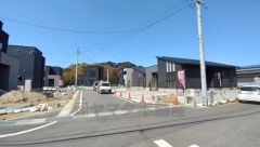 前面道路6ｍに面しています。